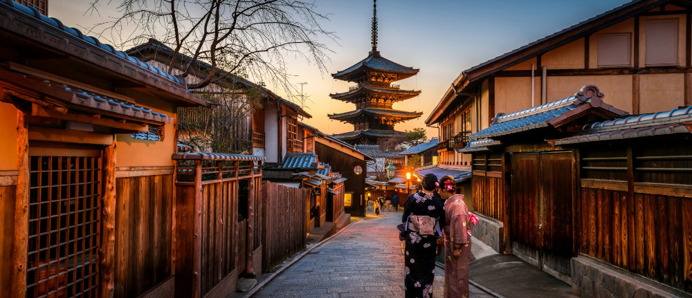 sorasak  UIN pFfJ7c unsplash