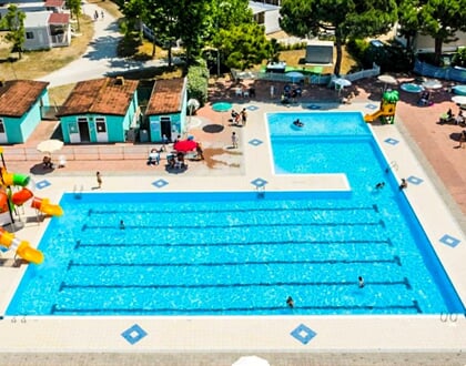 21 Itálie, Cesenatico   bazén kemp Cesenatico