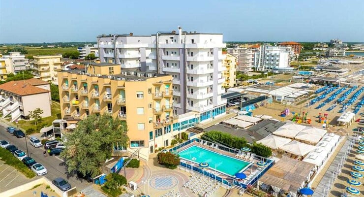 Hotel Bikini Tropicana (1)