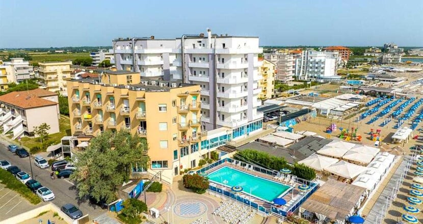 Hotel Bikini Tropicana (1)