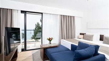 Hotel Parentium Plava Laguna Premium izba s balkónom s pohľadom na more