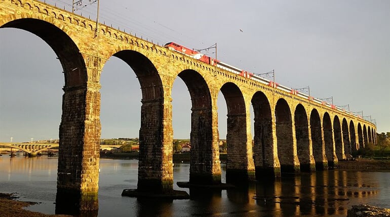 Foto - To nejlepší z Londýna + EDINBURGH