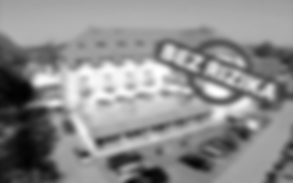 Jaroslawiec - Król Plaza Spa & Wellness v Jaroslawiec - vedlejší budova