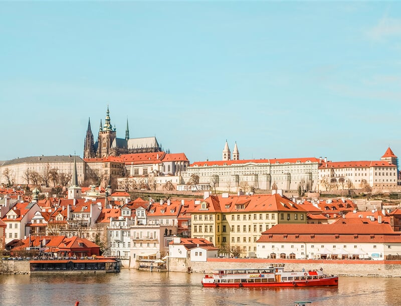 alice e6fhEghzFJU unsplash prague