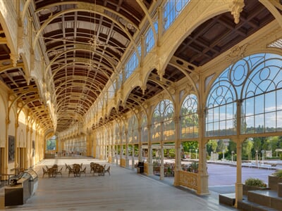 COLONNADE Main Spa Colonnade 16A9041