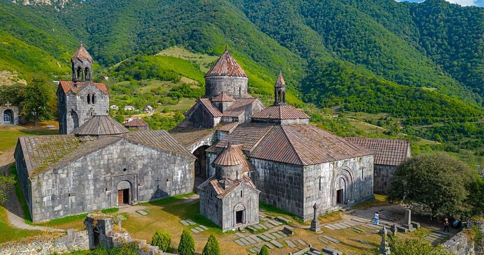 Foto - To nejlepší z Arménie + TURISTIKA + NEJKRÁSNĚJŠÍ VYHLÍDKA Z HORY ARTANISH