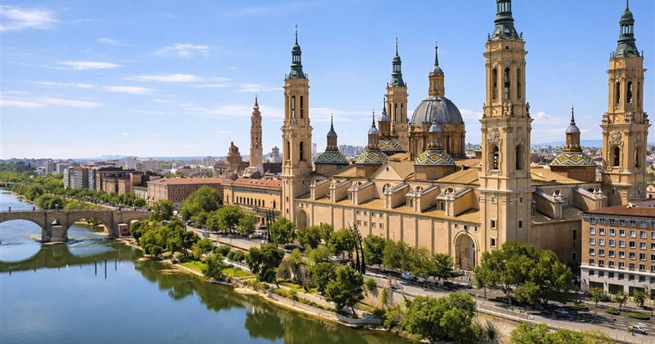 Španělsko - Zaragoza, bazilika a řeka Ebro