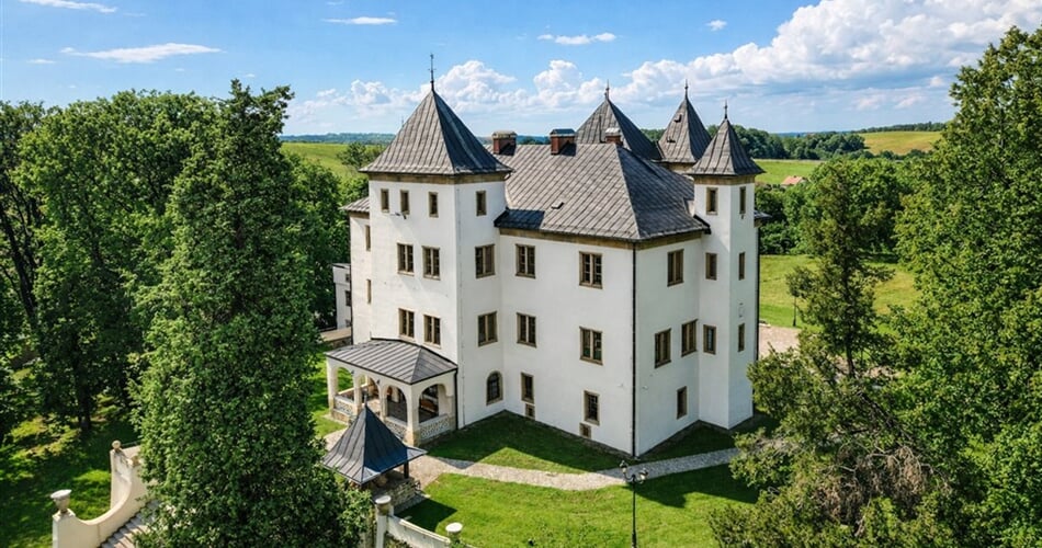 Polsko - zámek v Grodziec Śląski