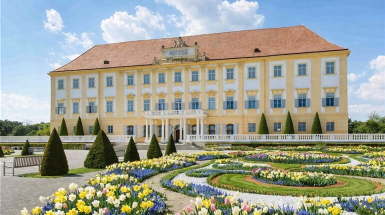 Maďarsko - barokní zámek Hof