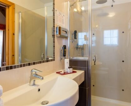 albergodimaro camerasuperior 18 600x350