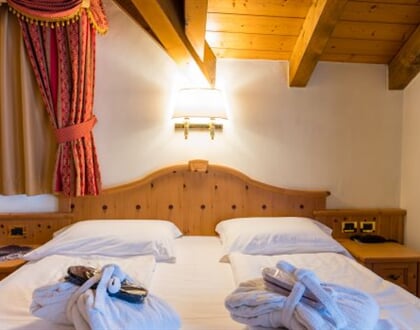 albergodimaro camerasuperior 19 600x350