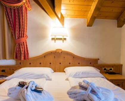 albergodimaro camerasuperior 19 600x350