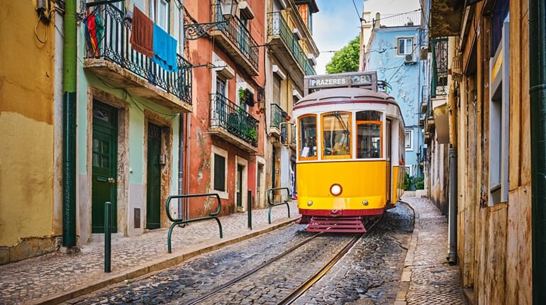 Foto - To nejlepší z Lisabonu + BELÉMSKÉ KOLÁČKY + TEMPLÁŘSKÝ POKLAD TOMARU