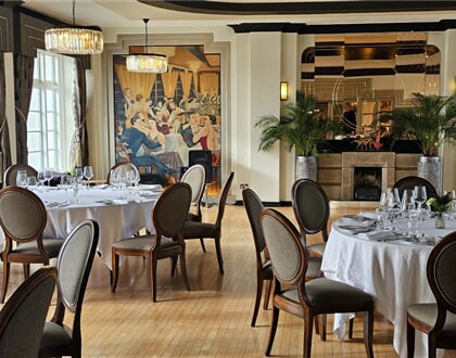 V Ball Room bude servírována elegantní 5-chodová večeře (v ceně)
