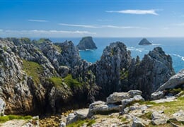 To nejkrásnější z Bretaně + MEGALITY V CARNACU + HLAVNÍ MĚSTO ÚSTŘIC CANCALE