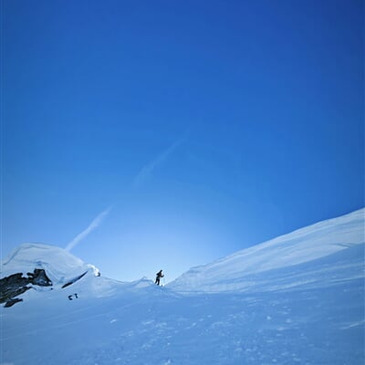 lionel thevenaz 9yYgViynXvM unsplash