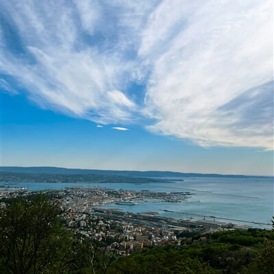 alessia marco dNXCQC1mT4Q unsplash