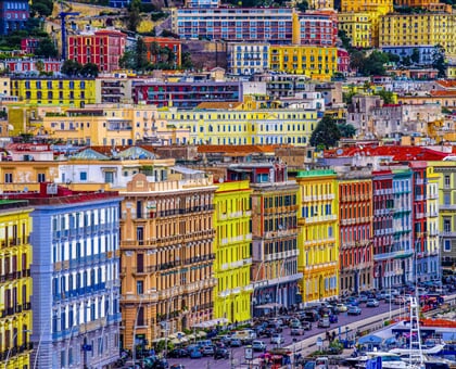 tom podmore A55SWcTBy6g unsplash napoli