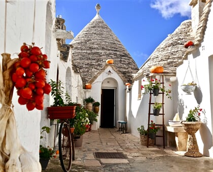 alessio roversi pnPmMM2ll84 unsplash alberobello