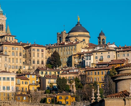 tom podmore SROSMR wfD0 unsplash Bergamo