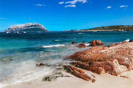 Divoká Sardinie: Od Alghera po Smaragdové pobřeží