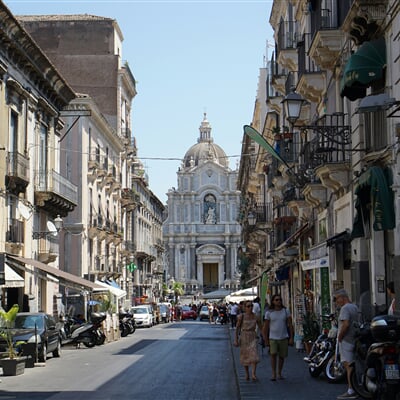 qi xin rc63a9fW8Rs unsplash catania
