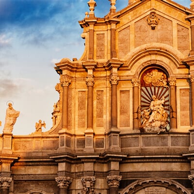 samir kharrat ESGawfy8b g unsplash Catania   Sicily   Duomo