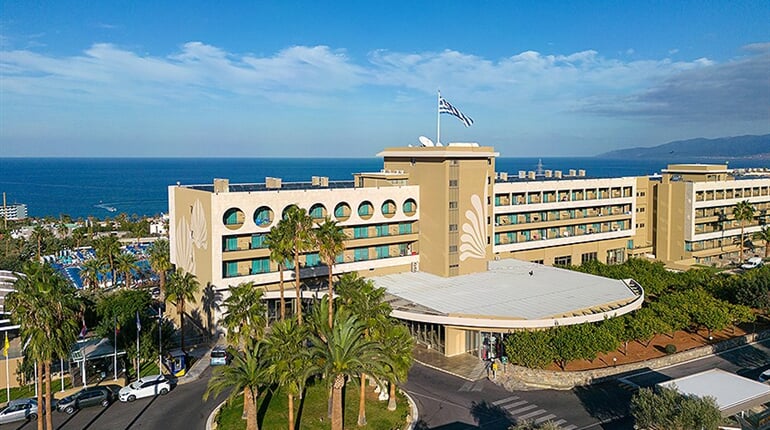 Royal-Imperial-Belvedere-1