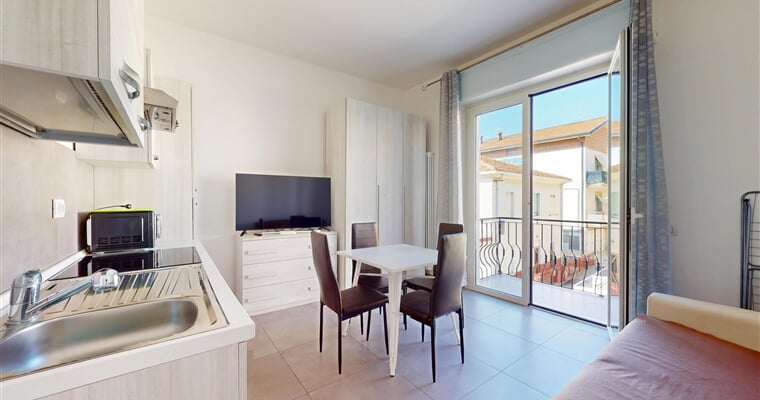 7A Viale Arturo Ferrarin 10012025 084838