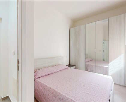 7A Viale Arturo Ferrarin 10012025 085123