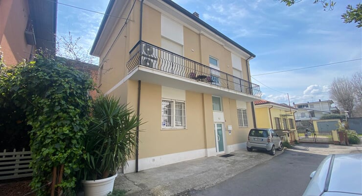 8441575a f84f 4d35 b436 c71bafa0c309