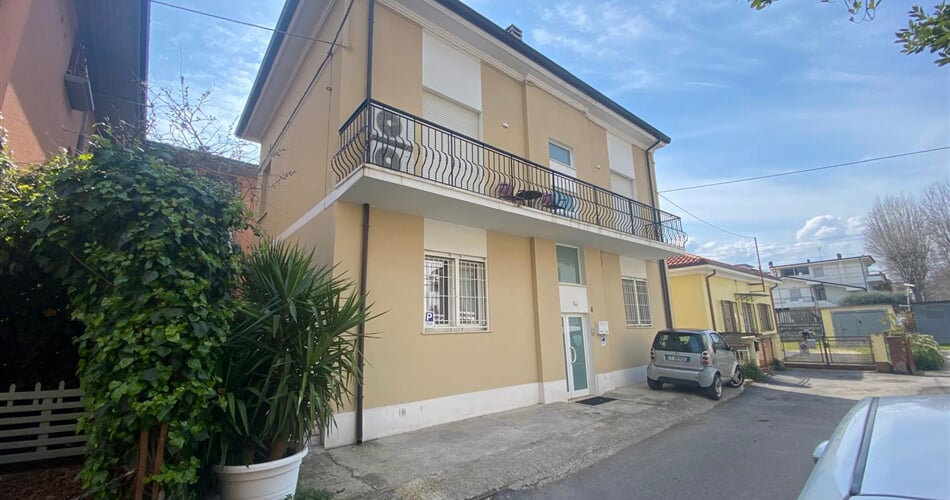 8441575a f84f 4d35 b436 c71bafa0c309