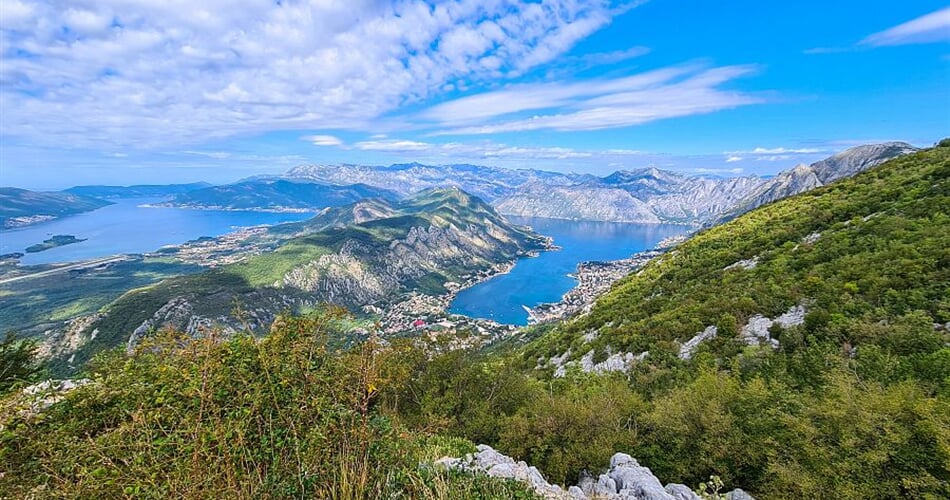Foto - Kotorský záliv + ČERNOHORSKÁ JEZERA + VYHLÁŠENÁ GASTRONOMIE JADRANU