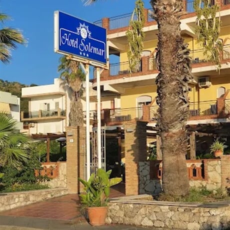 Hotel Solemar***- SantʼAlessio Siculo