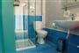 Apartmánový dům Ikonomakis: fotografie vybavení exteriérů a interiérů ubytování.