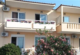 Skala Sotiros - Apartmánový dům Vila Theo