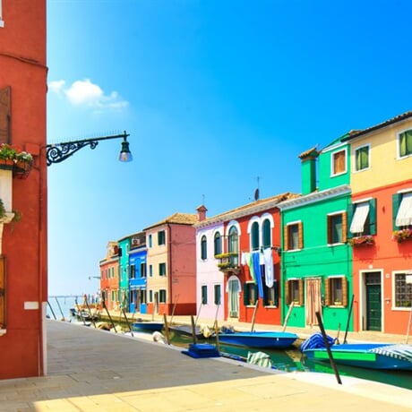 Perly Benátské laguny: Barevné Burano a sklářské Murano