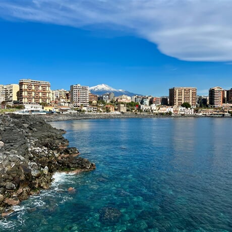 Mýty a azurové moře Sicílie: Plavba plachetnicí podél pobřeží Kyklopů