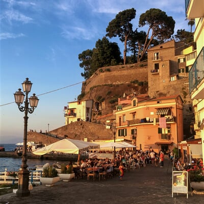 maria bobrova 9JSi1VQF7I4 unsplash