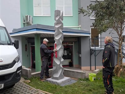 Instalace Žirafa   Petr Minář