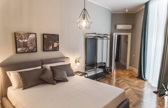 Hotel Relais Della Porta** - Neapol