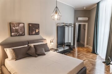 Hotel Relais Della Porta** - Neapol