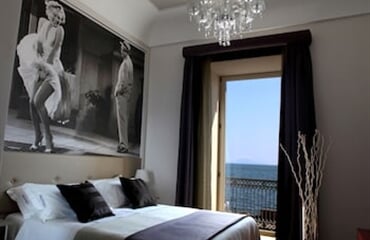 Hotel Partenope Relais**** - Neapol