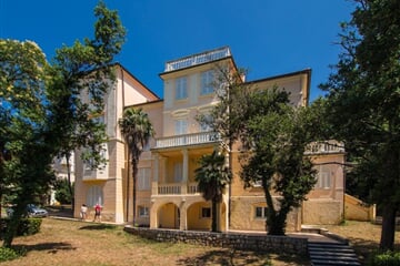 Crikvenica - Vila a depandance Ružica