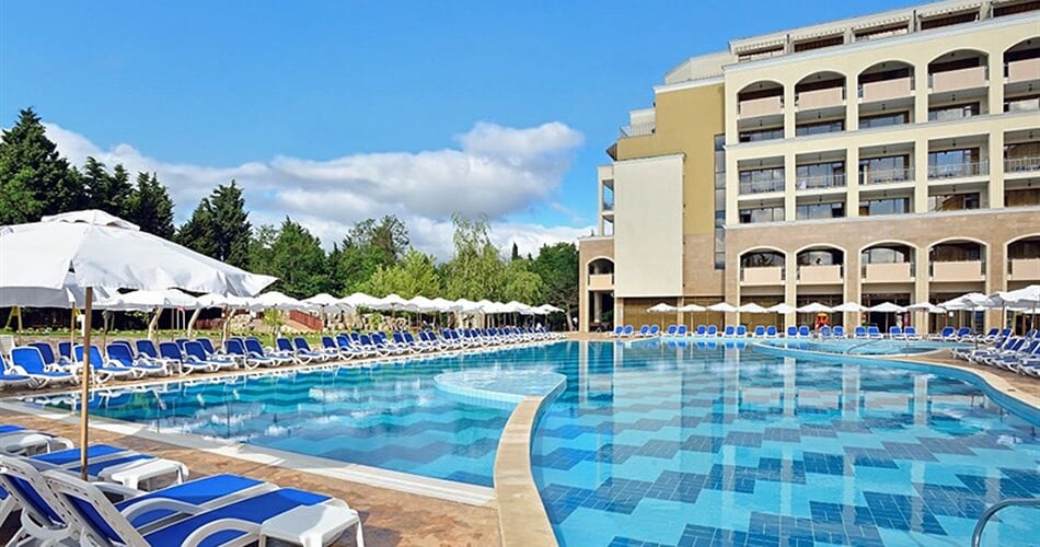 Sol-Nessebar-Bay-Hotel-1