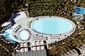 Portugalsko - Algarve - Wine & Books By The Sea*****