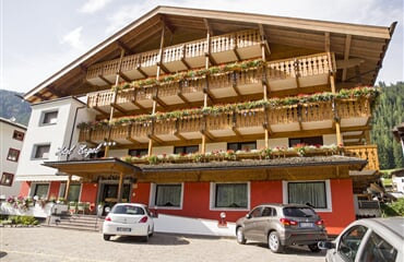 Hotel Engel *** - Canazei