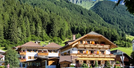 Santeshotel ****- Rasun-Anterselva