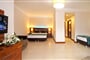 Xperia-Saray-Beach-401