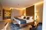 Hotel Wave Resort: fotografie vybavení exteriérů a interiérů ubytování.